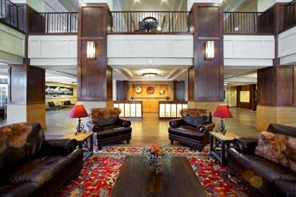 Drury Plaza Hotel in Santa Fe - image 10