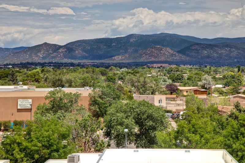 Hampton Inn Santa Fe South NM - image 3