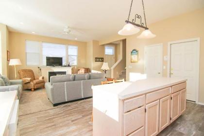 Seaside Vacation Rental - image 9