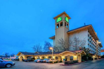 La Quinta by Wyndham Seattle Sea-Tac Airport - image 6