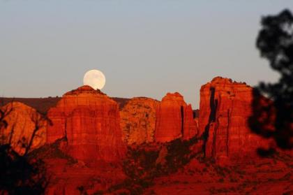 Cozy Romantic Sedona Studio 6 Mi to Red Rock St Pk - image 6