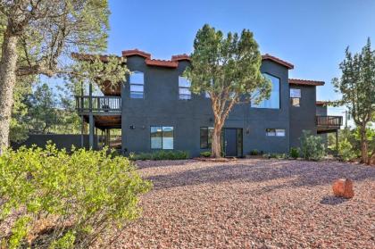 Luxe Sedona Retreat with Gorgeous Red Rock Views! - image 2