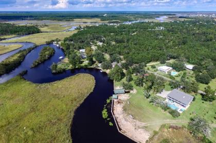 Family-Friendly Bay St Louis Home with Pool and Dock! - image 10