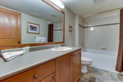 Eagle Springs East 302: Boxelder Suite - image 12