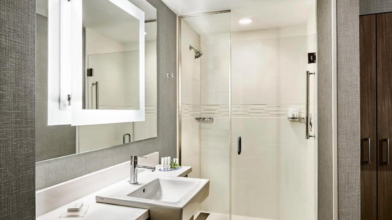 SpringHill Suites by Marriott South Bend Notre Dame Area - image 2