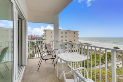 Sea Breeze 401 NEW! Amazing Beach Front/Walk to John's Pass! - image 2