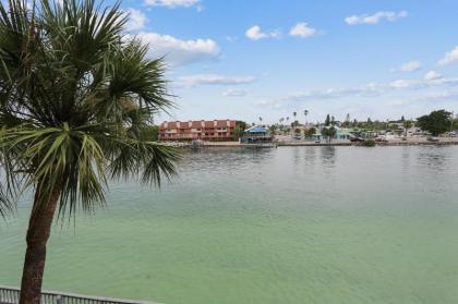 Lands End 305 building 3 NEW! Updated with beautiful water views - image 15