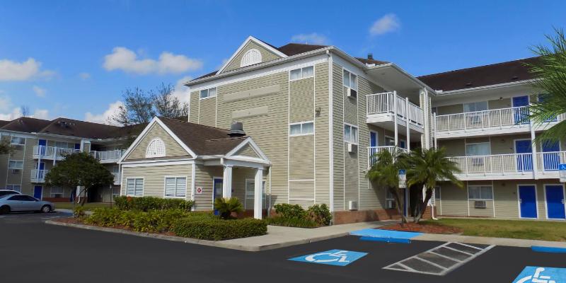 InTown Suites Extended Stay Tampa FL - image 6