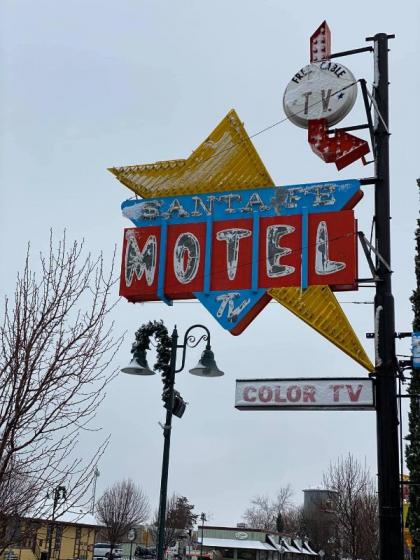 SANTA FE MOTEL