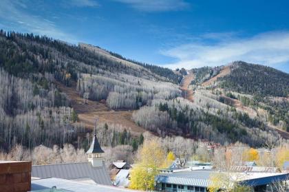 MERIBEL PENTHOUSE by Exceptional Stays - image 8