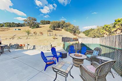 Wine Country Retreat with Hillside Pool & Firepit home