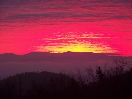 Tentrr - The Look Out at Chill Hill - image 4