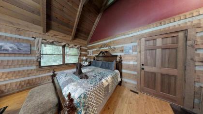 Blessed Nest Cabin - image 14