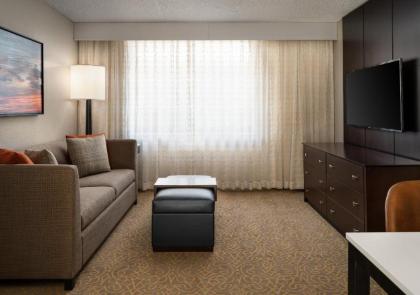 Embassy Suites by Hilton Tucson East - image 12
