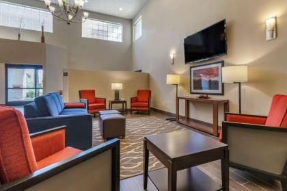 Comfort Inn  Suites North tucson   marana Arizona