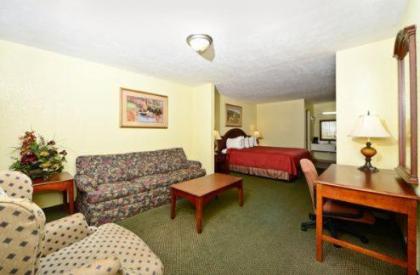 America's Best Value Inn and Suites - image 13