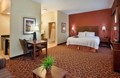 Hampton Inn & Suites Aberdeen - image 3