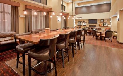 Hampton Inn & Suites Aberdeen - image 5