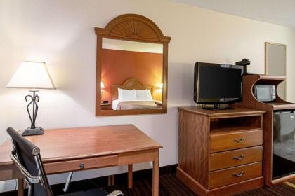 Quality Inn Aberdeen - image 11