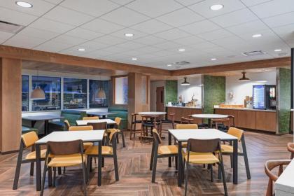 Fairfield Inn & Suites by Marriott Aberdeen - image 6