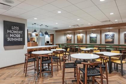 Fairfield Inn & Suites by Marriott Aberdeen - image 7