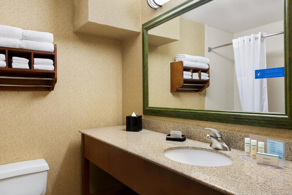 Hampton Inn Abilene - image 3