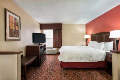 Hampton Inn Abilene - image 8