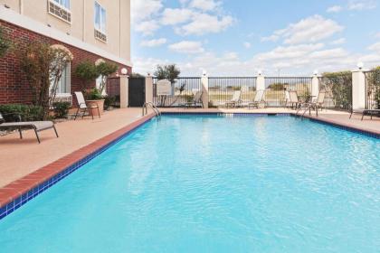 Holiday Inn Express Hotel and Suites Abilene an IHG Hotel - image 14