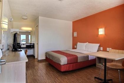 Motel 6-Abilene TX - image 15