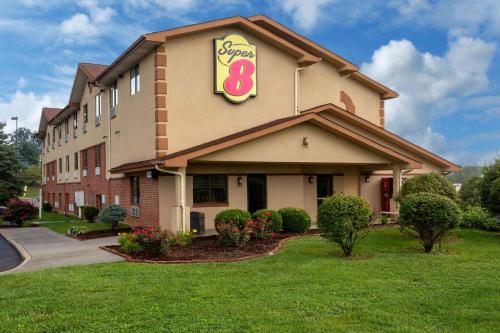 Super 8 by Wyndham Abingdon VA - image 2