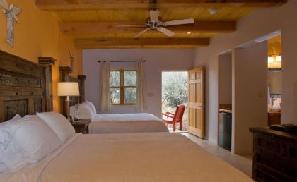 Abiquiu Inn - image 12