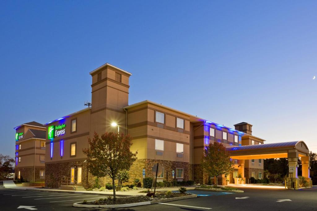 Holiday Inn Express Absecon-Atlantic City Area an IHG Hotel - image 4