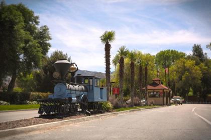 Soledad Canyon Cottage 2 - image 12