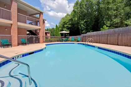 Super 8 by Wyndham Acworth/Atlanta Area - image 3