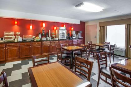 Quality Inn Acworth - image 6