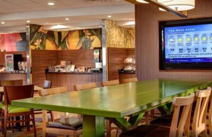 Fairfield Inn & Suites by Marriott Atlanta Acworth - image 4