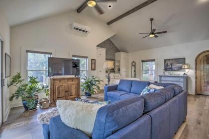 Dreamy Lakefront Studio with Fire Pit and Kayak! - image 2