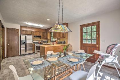 Tranquil Home - 1 Mile from Downtown Acworth! - image 8