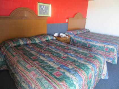 Budget Inn Adair - image 5