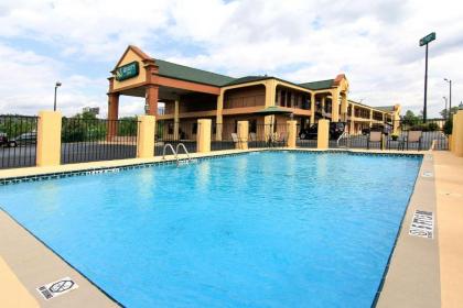 Quality Inn Adairsville-Calhoun South - image 14