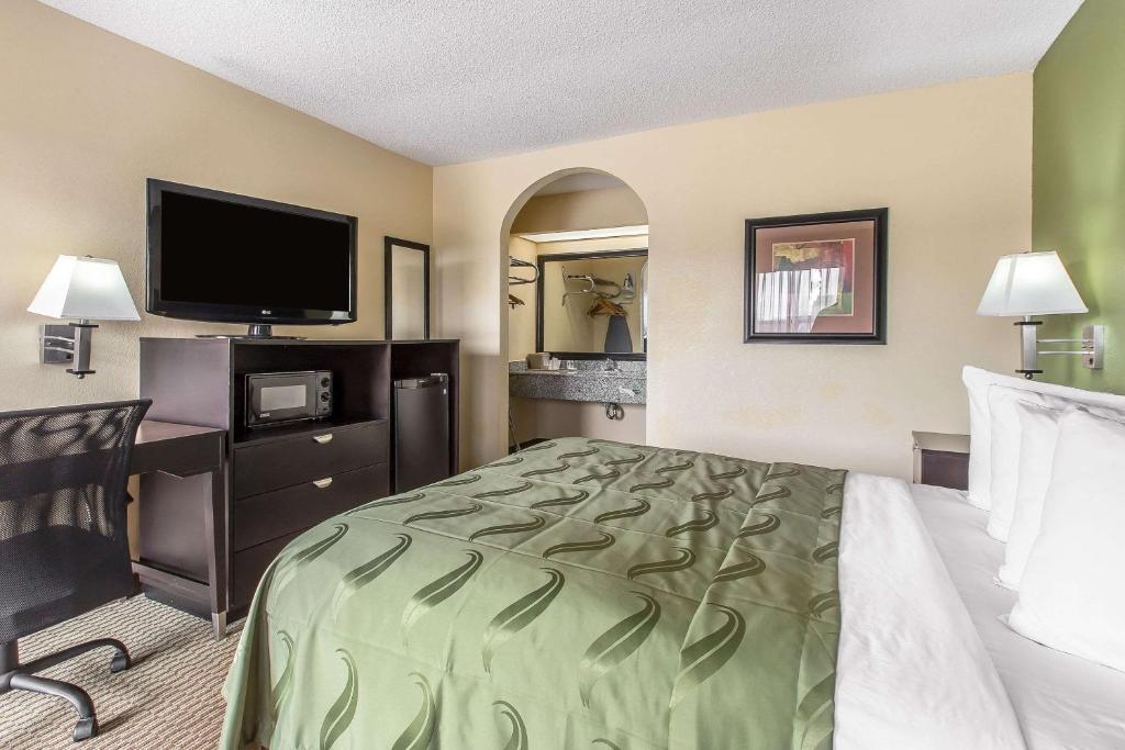 Quality Inn Adairsville-Calhoun South - image 4