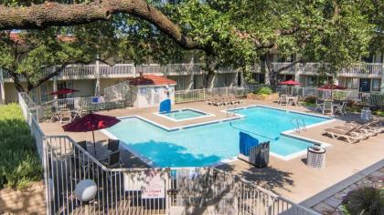 Motel 6-Addison TX - Dallas - image 16