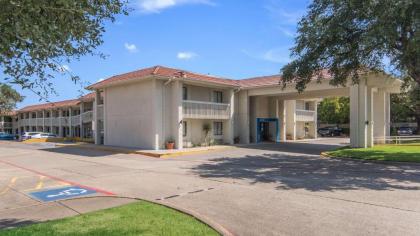 Motel 6-Addison TX - Dallas - image 19