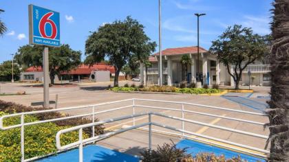 Motel 6-Addison TX - Dallas - image 20