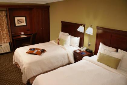 Hampton Inn Dallas-Addison - image 2