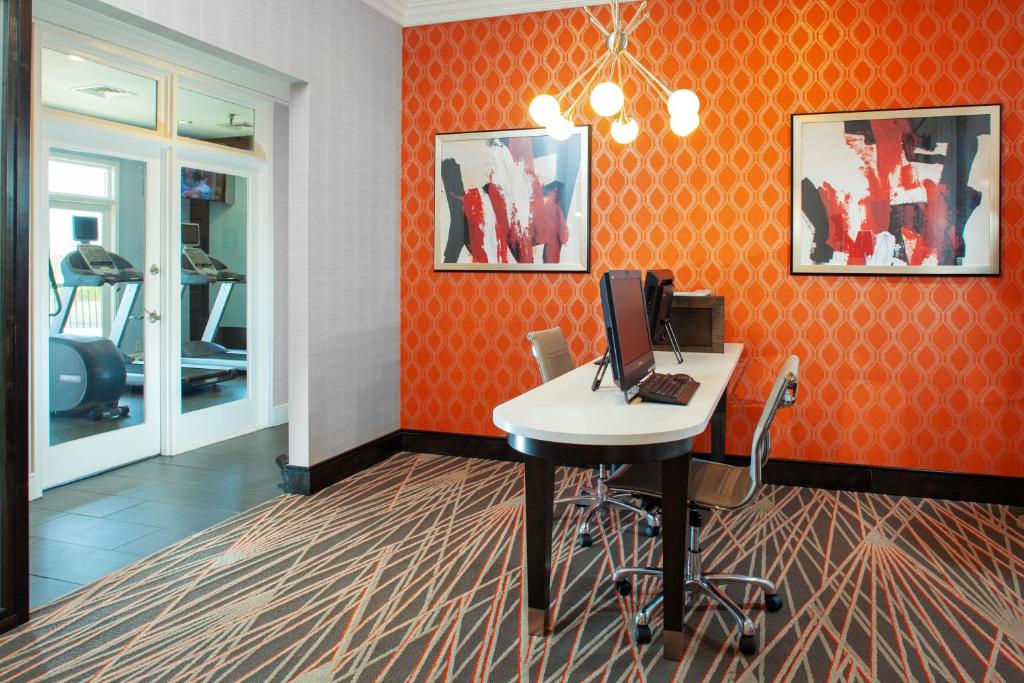 Homewood Suites Dallas-Addison - image 6