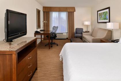 Hilton Garden Inn Addison - image 7