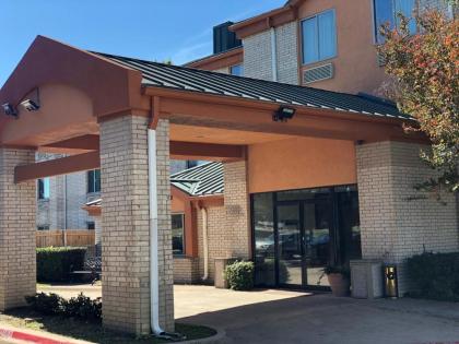 Americas Best Value Inn - Addison/Dallas - image 3