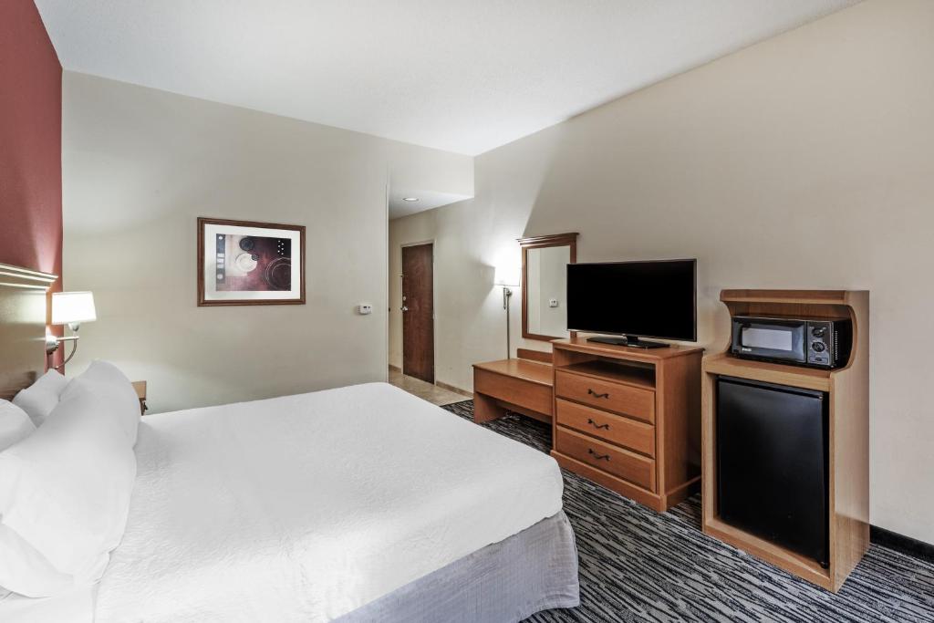 Hampton Inn Aiken - image 5