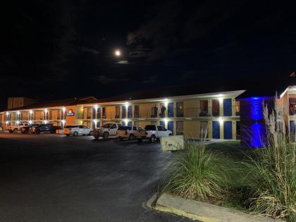 Days Inn by Wyndham Aiken - Interstate Hwy 20 - image 5